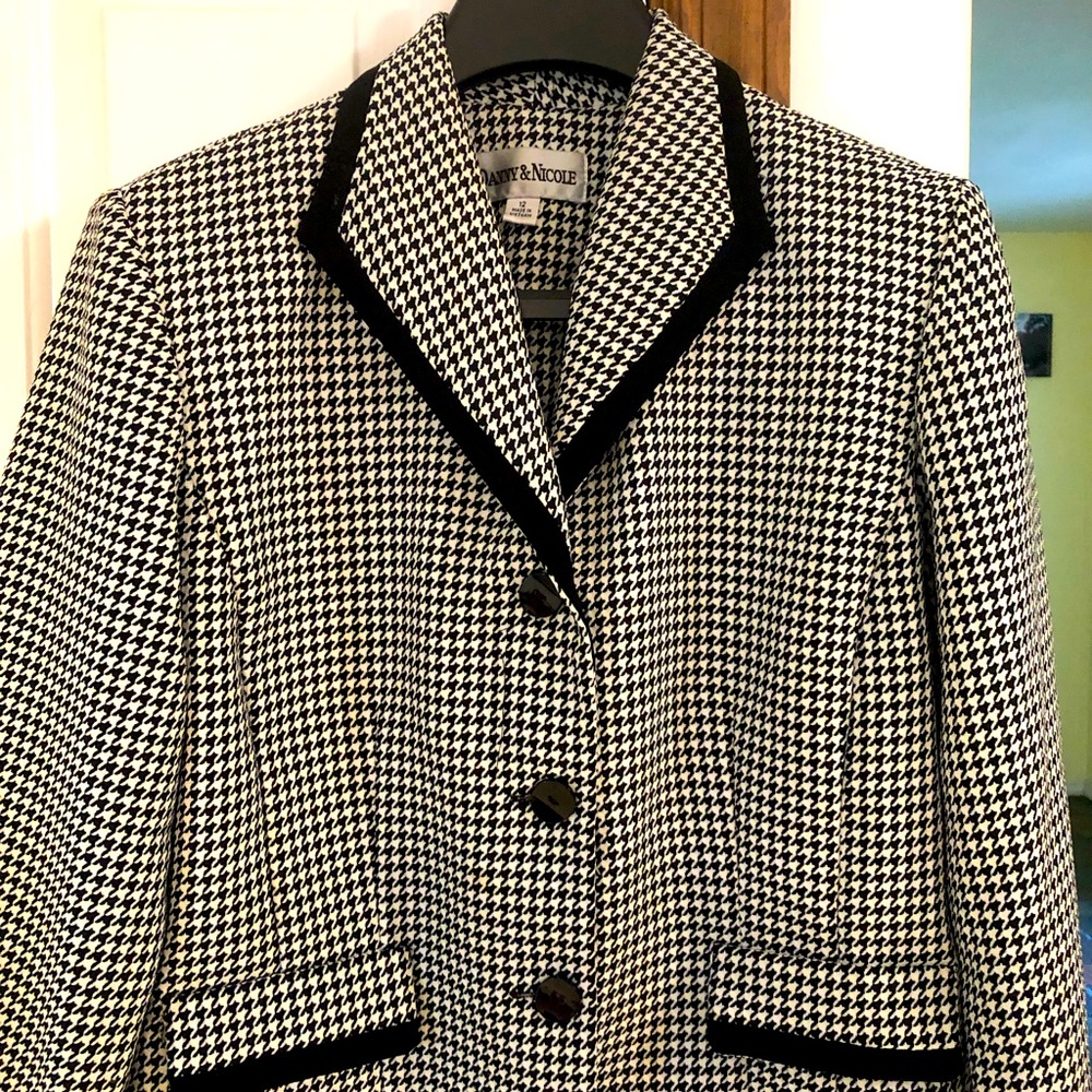 Career Bolero Blazer by Danny & Nicole (Women’s Size 12)